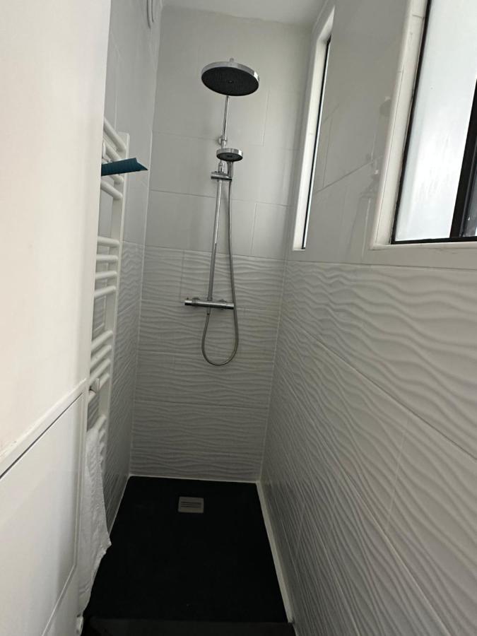 Green&Purple Studio 24-24 Access Bois-Colombes Bagian luar foto